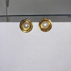 Vintage clip on faux pearl earrings • round • costume jewelry • formal